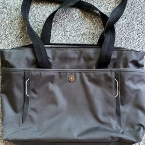 Victorinox Black and Gray Laptop Bag Sleek and Durable